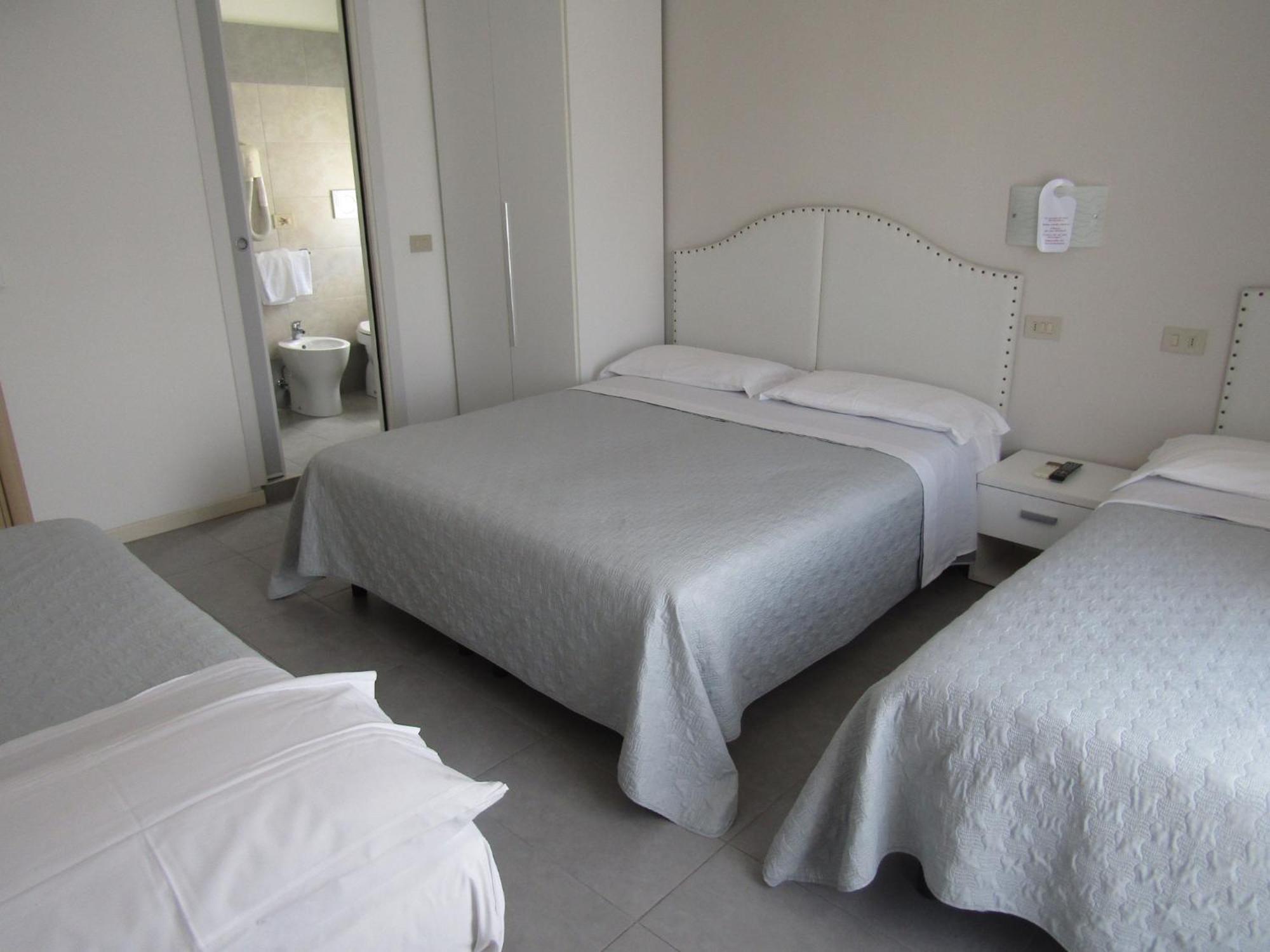 Hotel Atene 利多迪迪耶索洛 外观 照片